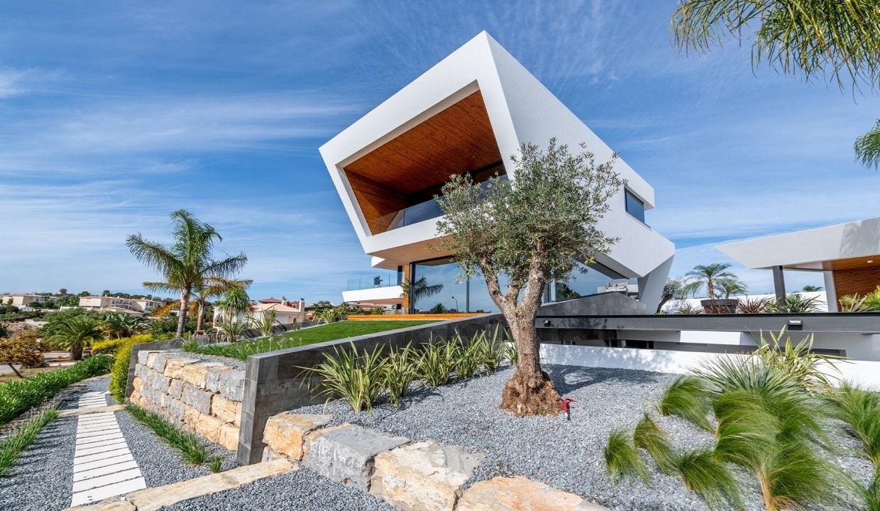 Algarve Luxury Cotemporary Villa In Porto do Mos Lagos 21