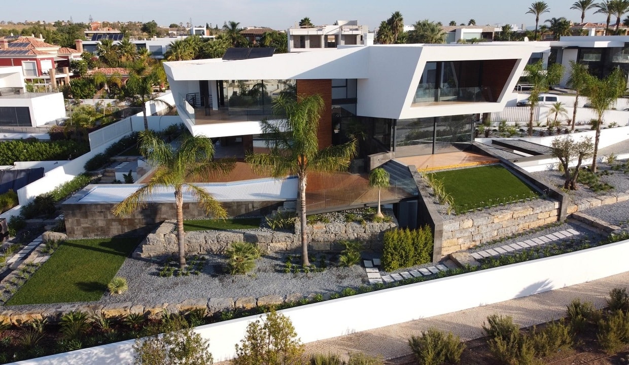 Algarve Luxury Cotemporary Villa In Porto do Mos Lagos 77