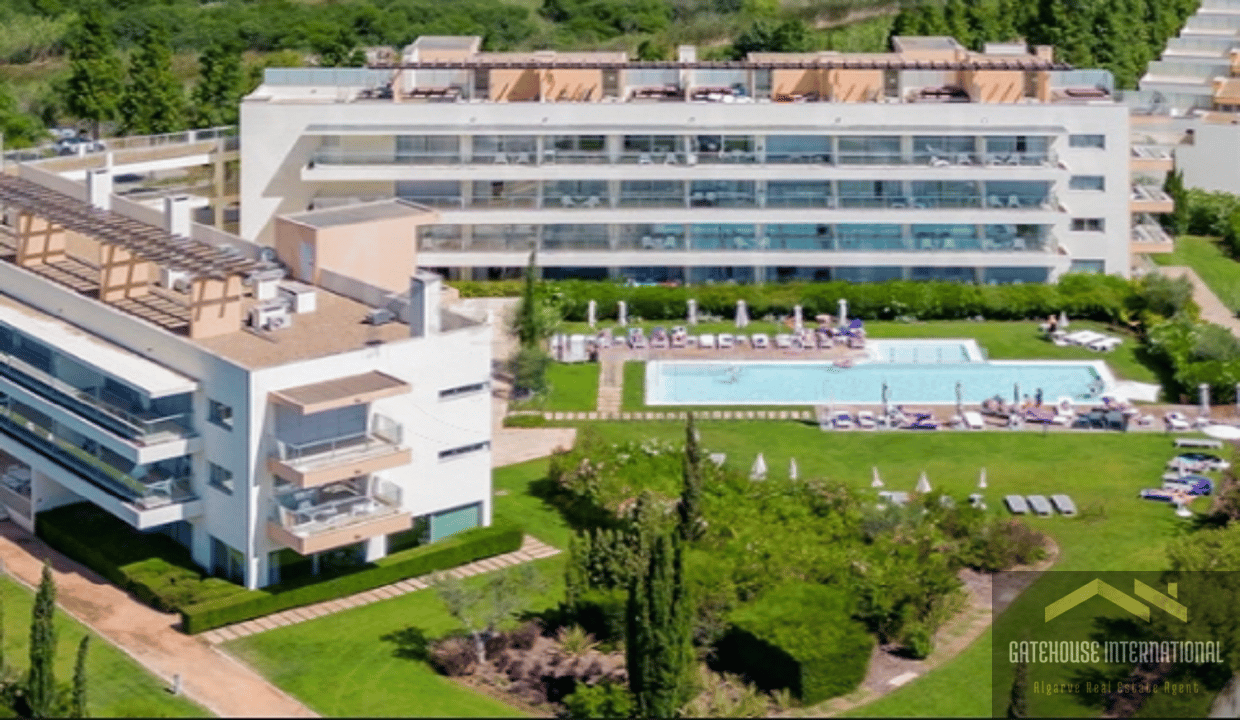 Laguna Vilamoura Algarve 2 Bed Apartment For Sale