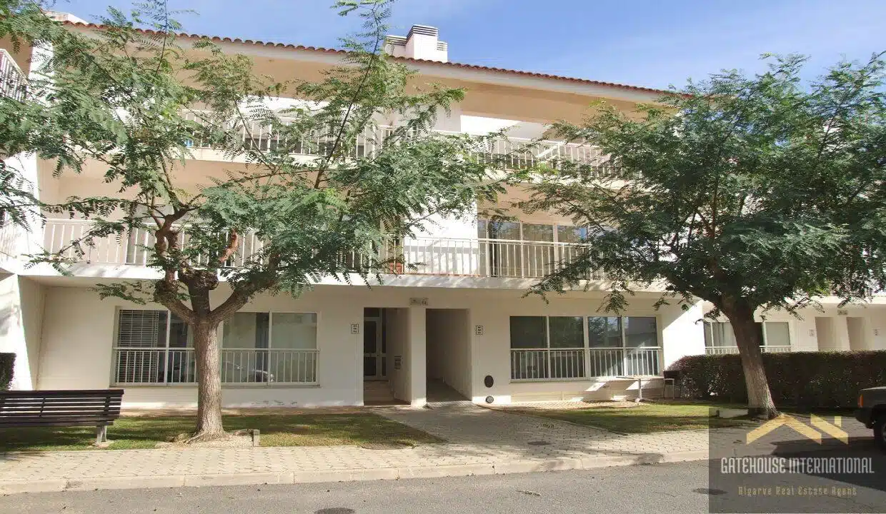 2 Bed Apartment In Cabanas East Algarve For Sale 6