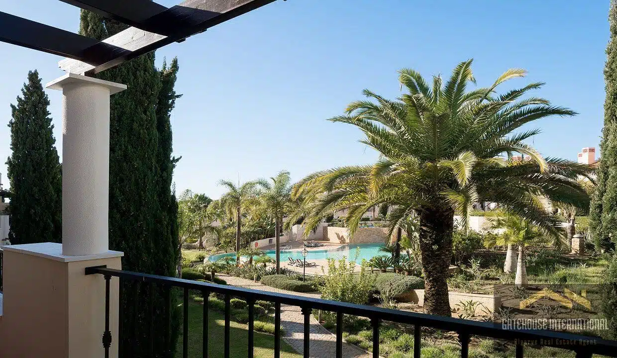 2 Bedroom Apartment on Palmyra Vila Sol Golf Resort Algarve 2