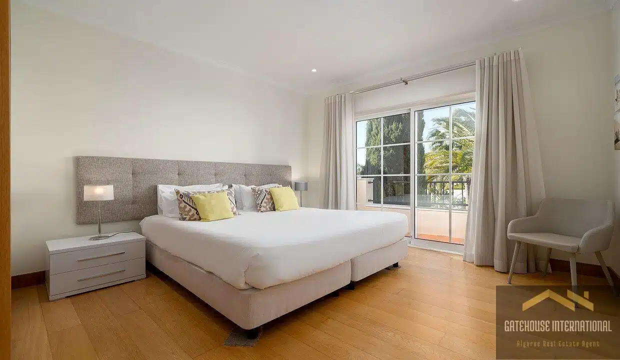 2 Bedroom Apartment on Palmyra Vila Sol Golf Resort Algarve 8