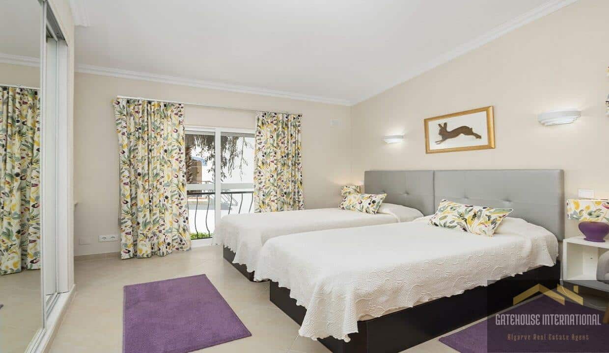 3 Bed Semi Detached Villa In Dunas Douradas Algarve 18
