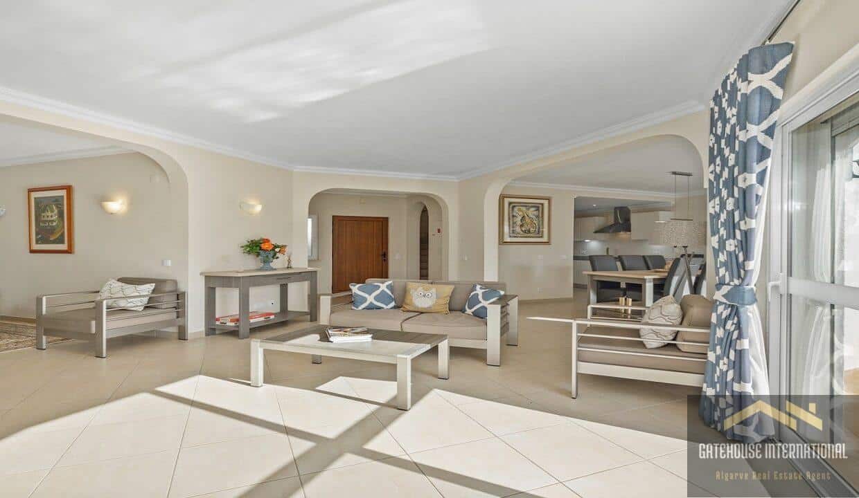 3 Bed Semi Detached Villa In Dunas Douradas Algarve 6