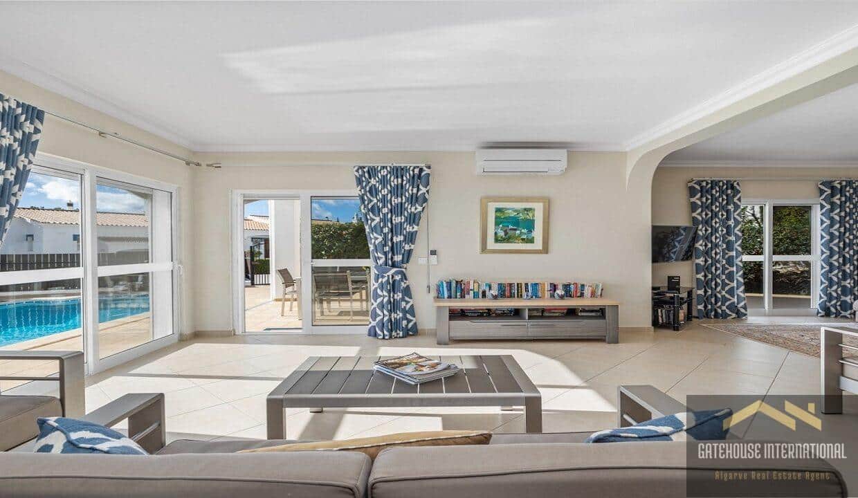 3 Bed Semi Detached Villa In Dunas Douradas Algarve 9
