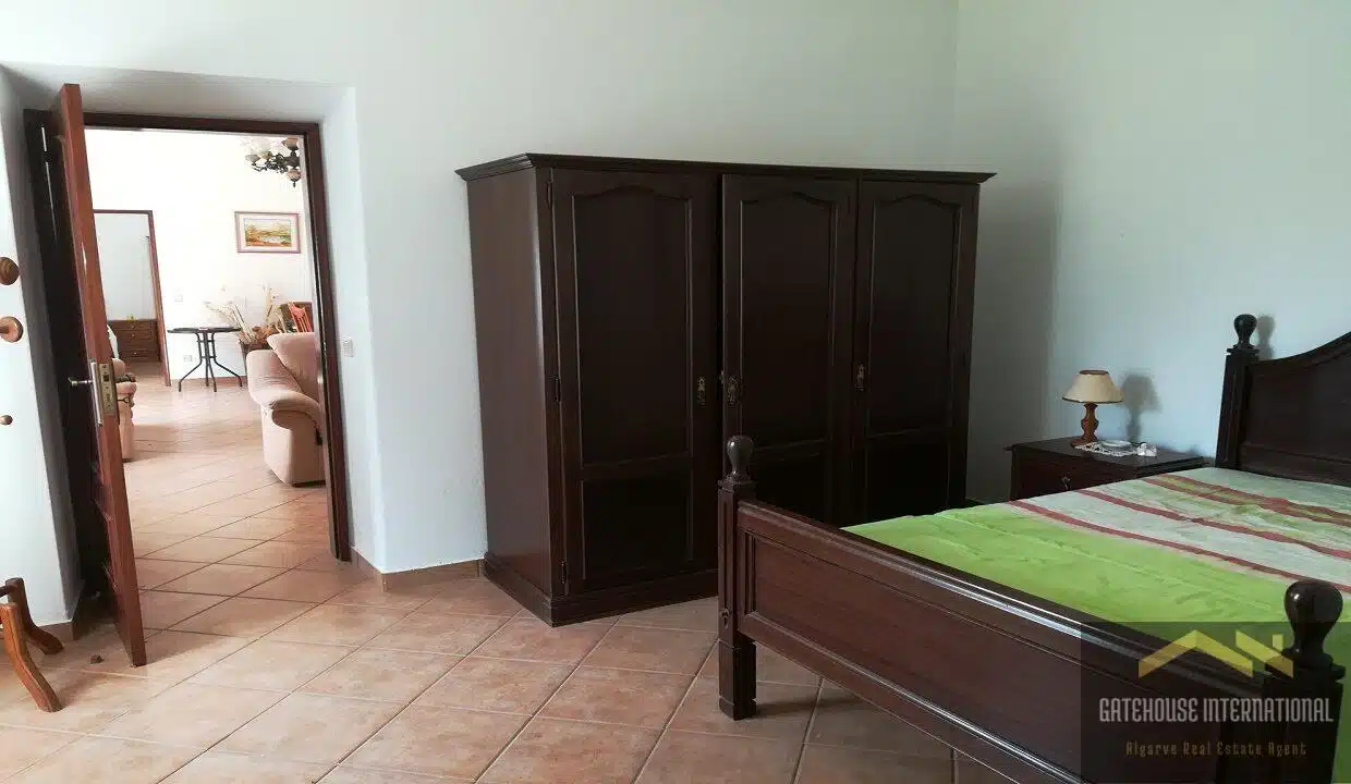 3 Bed Traditional Villa For Sale In Boliqueime Algarve7