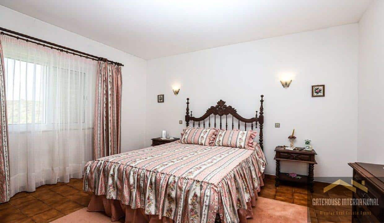 3 Bed Villa Plus A Restaurant In Burgau West Algarve34