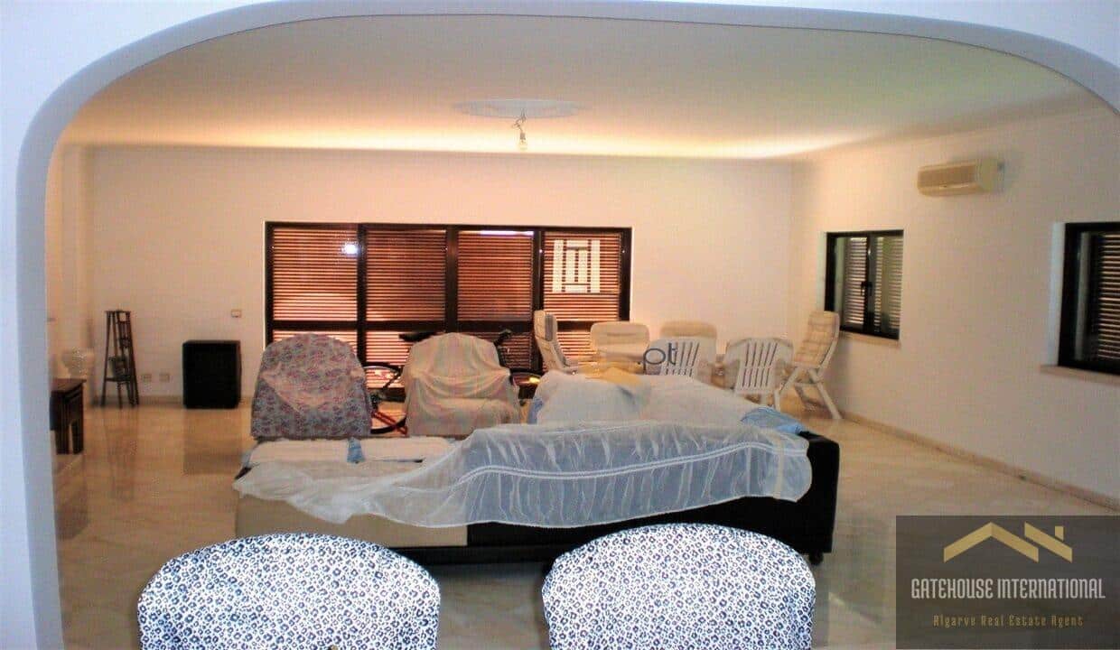 3 Bed Villa With 14,000m2 Pot In Loule Algarve For Sale 8