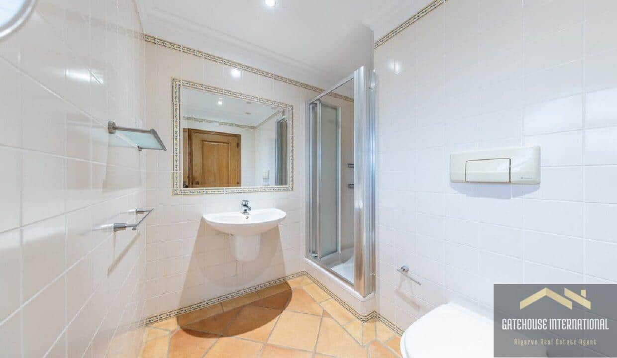 3 Bedroom Property Plus Basement In Vilamoura Algarve 12