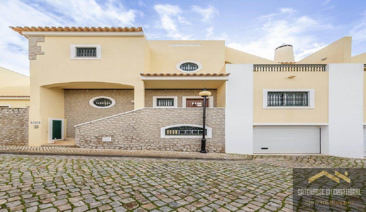 3 Bedroom Property Plus Basement In Vilamoura Algarve 3