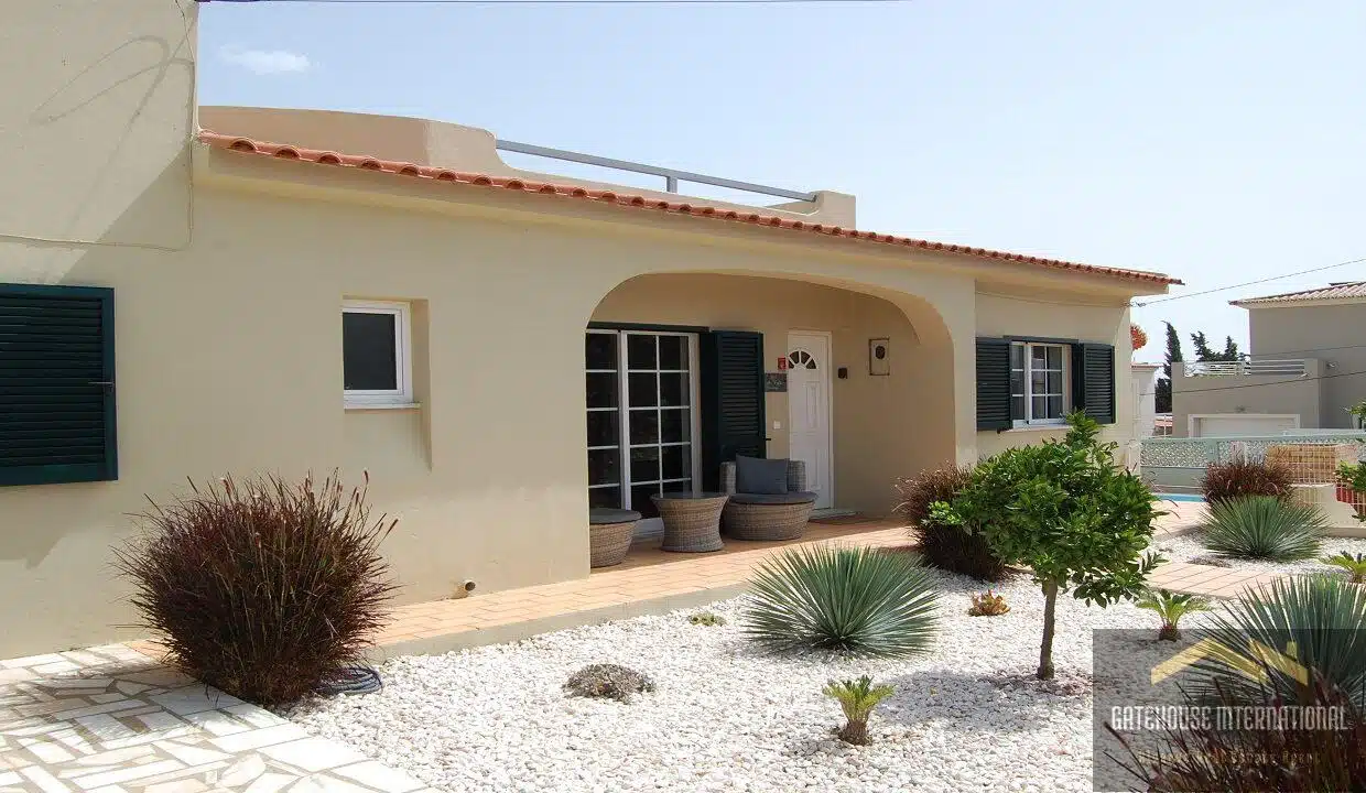 3 Bedroom Villa With Pool For Sale In Carvoeiro 19