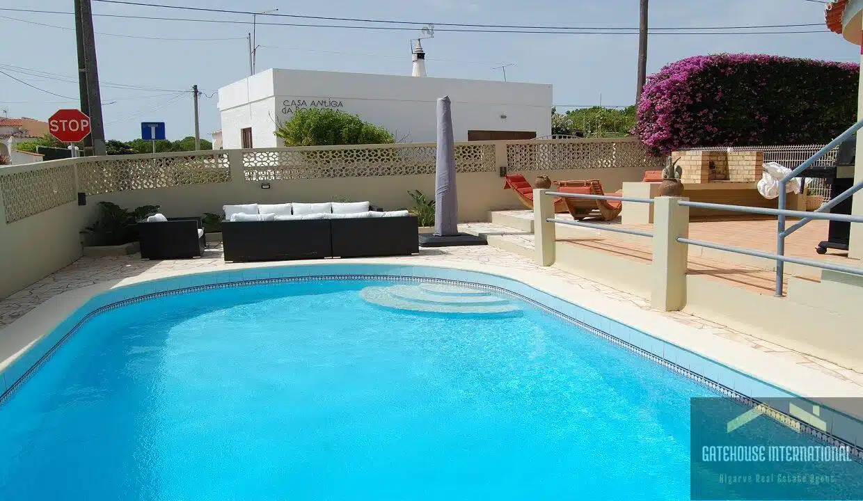 3 Bedroom Villa With Pool For Sale In Carvoeiro 21
