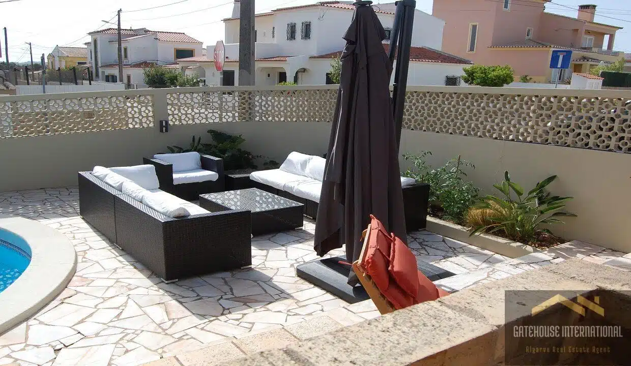 3 Bedroom Villa With Pool For Sale In Carvoeiro 24