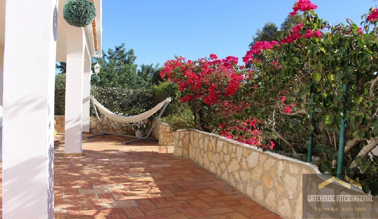 4 Bed Villa For Sale In Santa Barbara de Nexe Algarve0