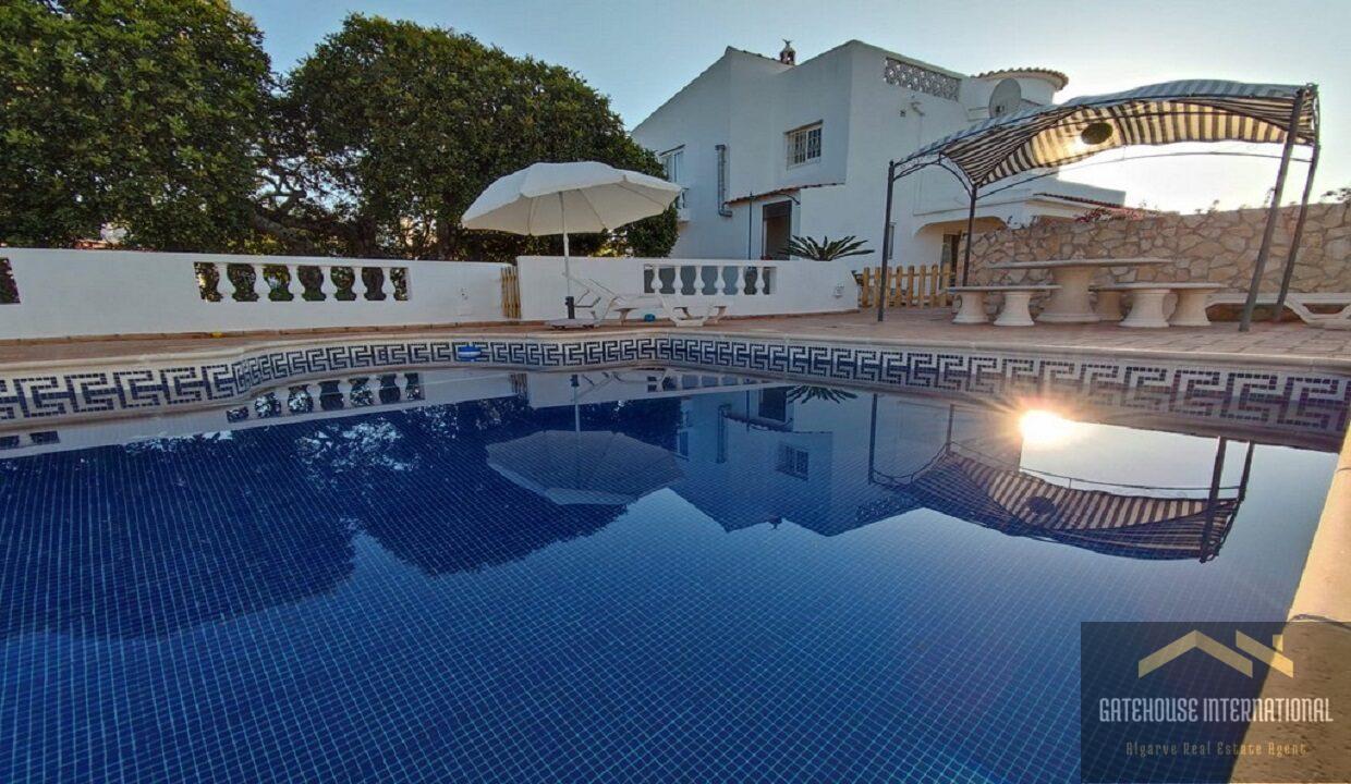 4 Bed Villa For Sale In Santa Barbara de Nexe Algarve43