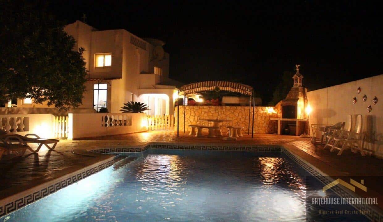 4 Bed Villa For Sale In Santa Barbara de Nexe Algarve44
