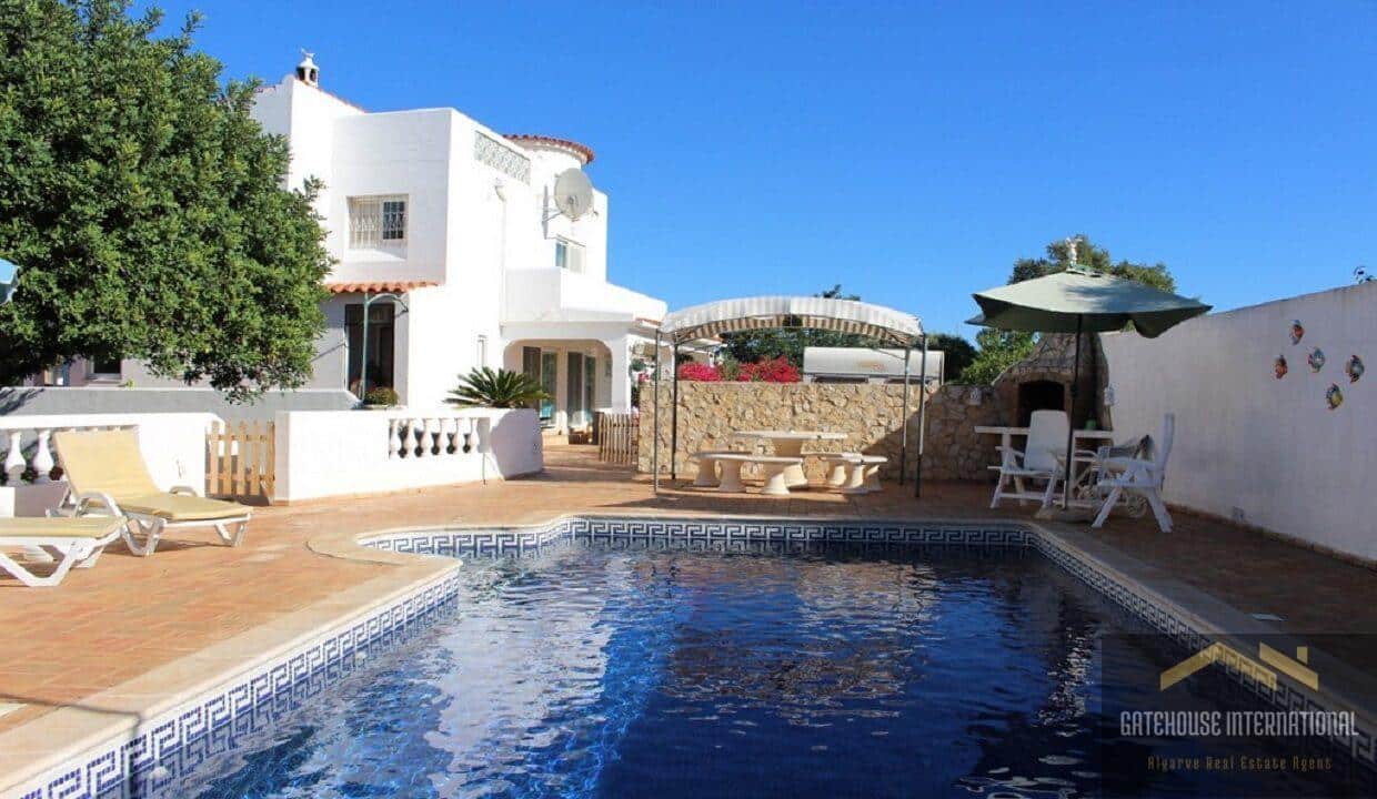 4 Bed Villa For Sale In Santa Barbara de Nexe Algarve8