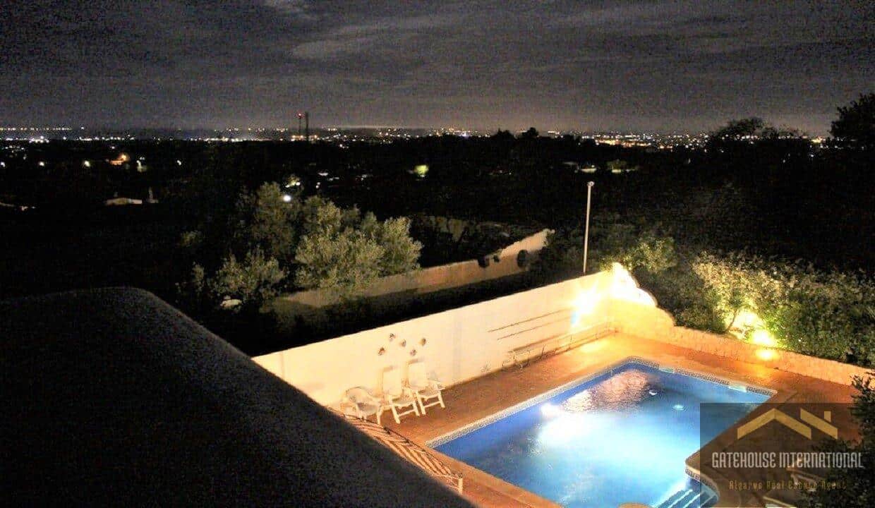 4 Bed Villa For Sale In Santa Barbara de Nexe Algarve9