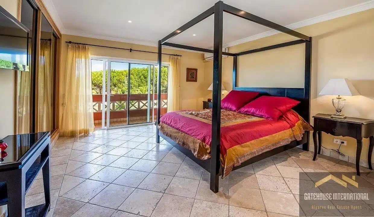 4 Bed Villa Including Annex With Pool In Praia da Luz West Algarve For Sale 98