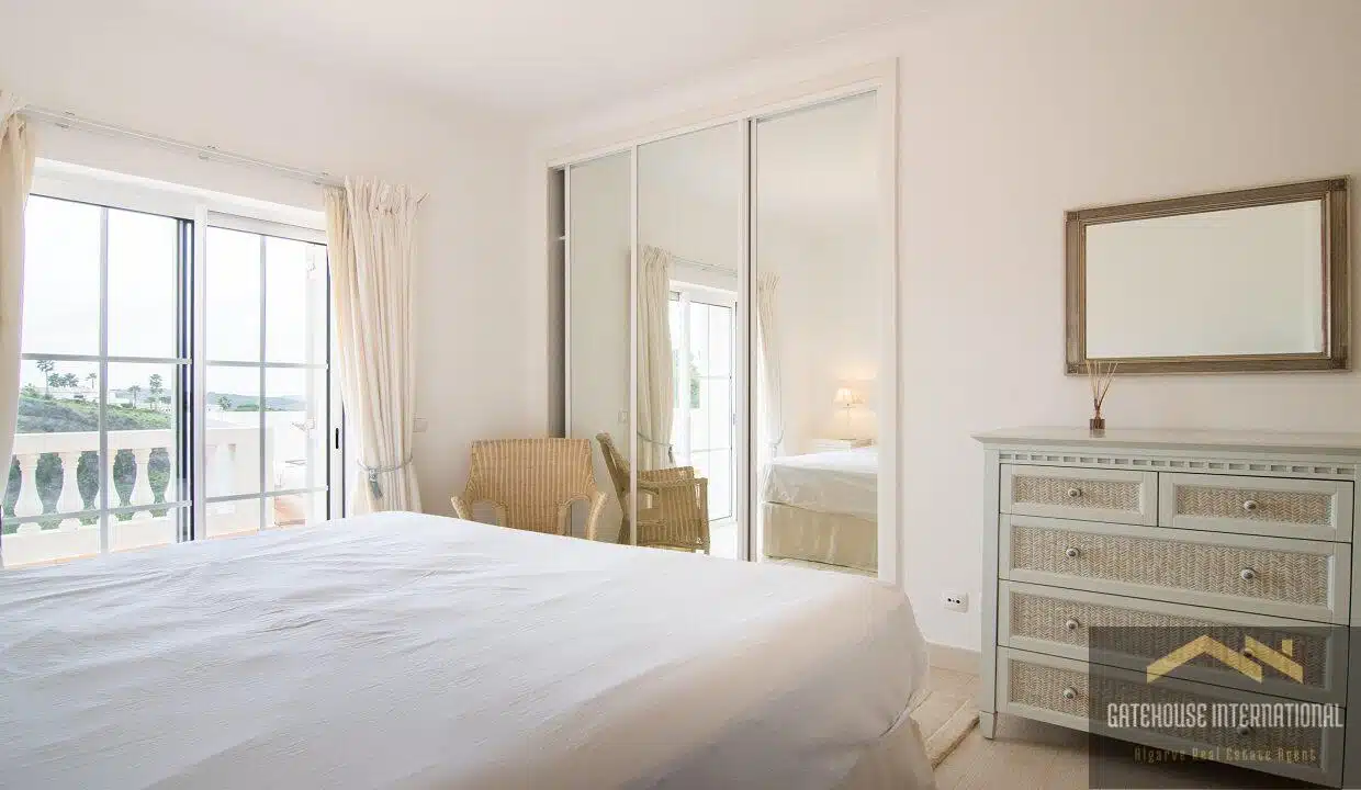 4 Bed Villa On Golf de Santo Antonio Resort Algarve 28