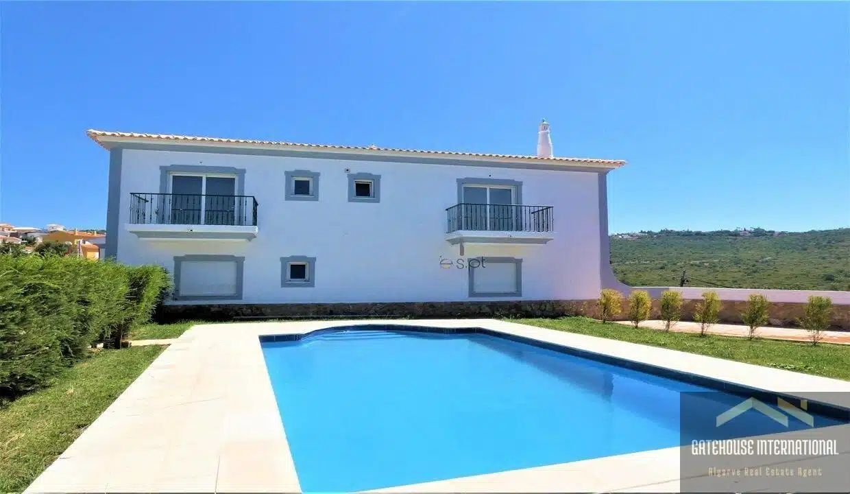 4 Bedroom Villa For Sale In Goncinha Loule Algarve 1