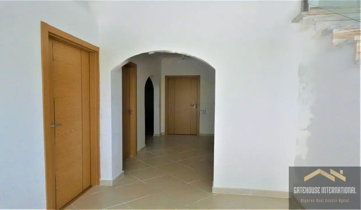 4 Bedroom Villa For Sale In Goncinha Loule Algarve 6