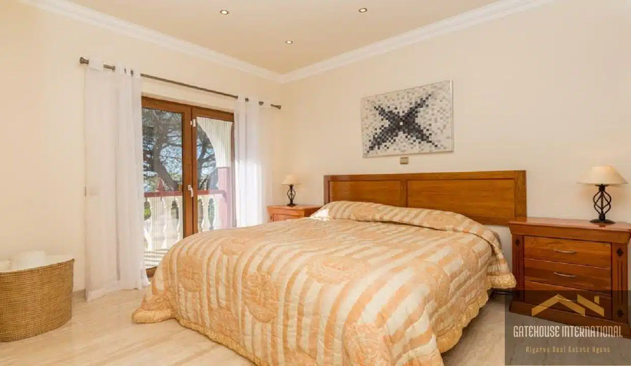 5 Bed Villa For Sale In Carvoeiro Algarve With Sea Views 7