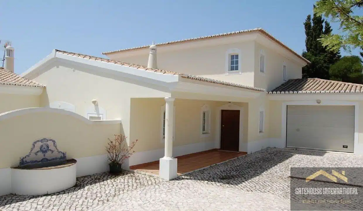 5 Bed Villa With Praia da Luz Algarve With Sea Views 4
