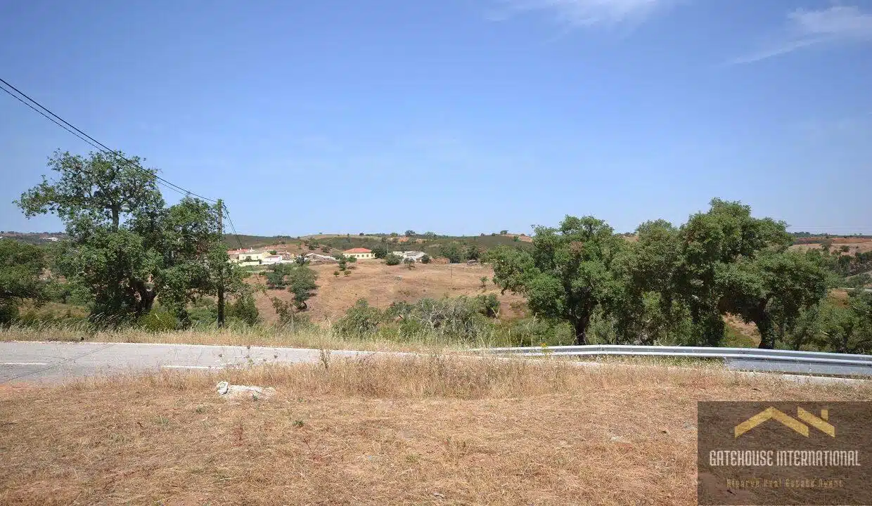 6 Bed Farmhouse With Land In Salir Loule Algarve33