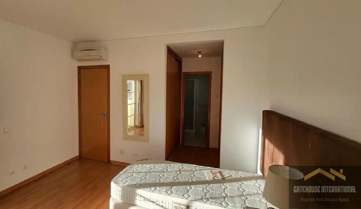 Detached 3 Bed Villa In Atalaia Lagos West Algarve For Sale 5