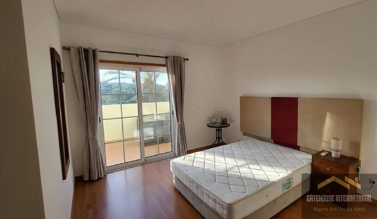 Detached 3 Bed Villa In Atalaia Lagos West Algarve For Sale 8