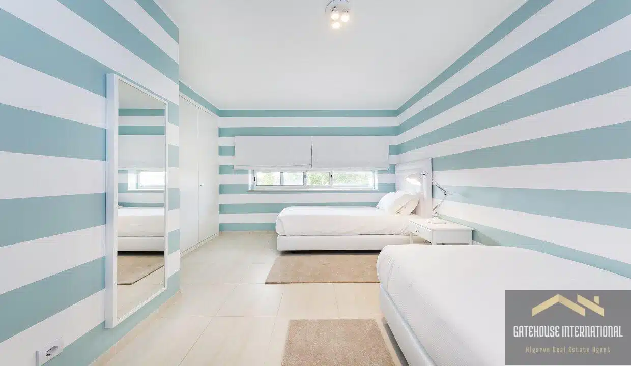 Vilamoura Sea & Golf View Triplex 2 Bed Apartment For Sale 12