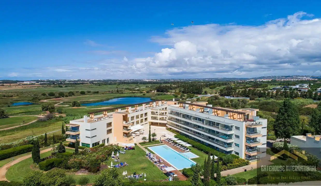 Vilamoura Sea & Golf View Triplex 2 Bed Apartment For Sale 4