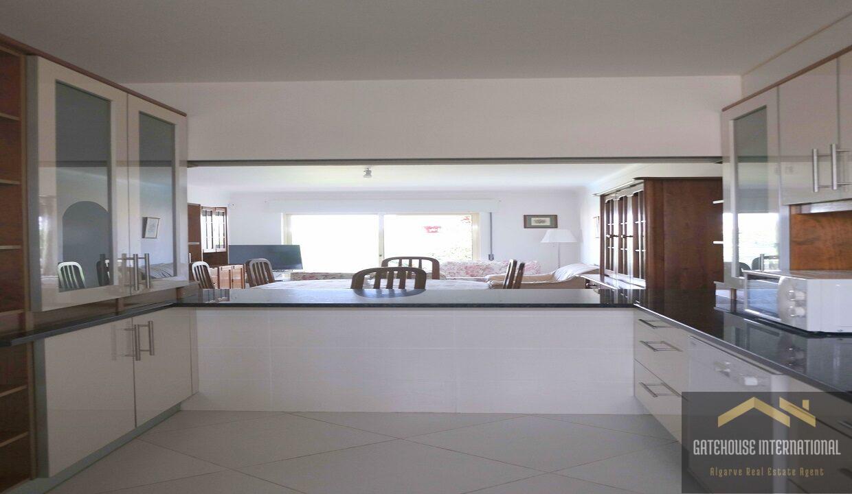 3 Bedroom Apartment With Pool In Albufeira Algarve 4