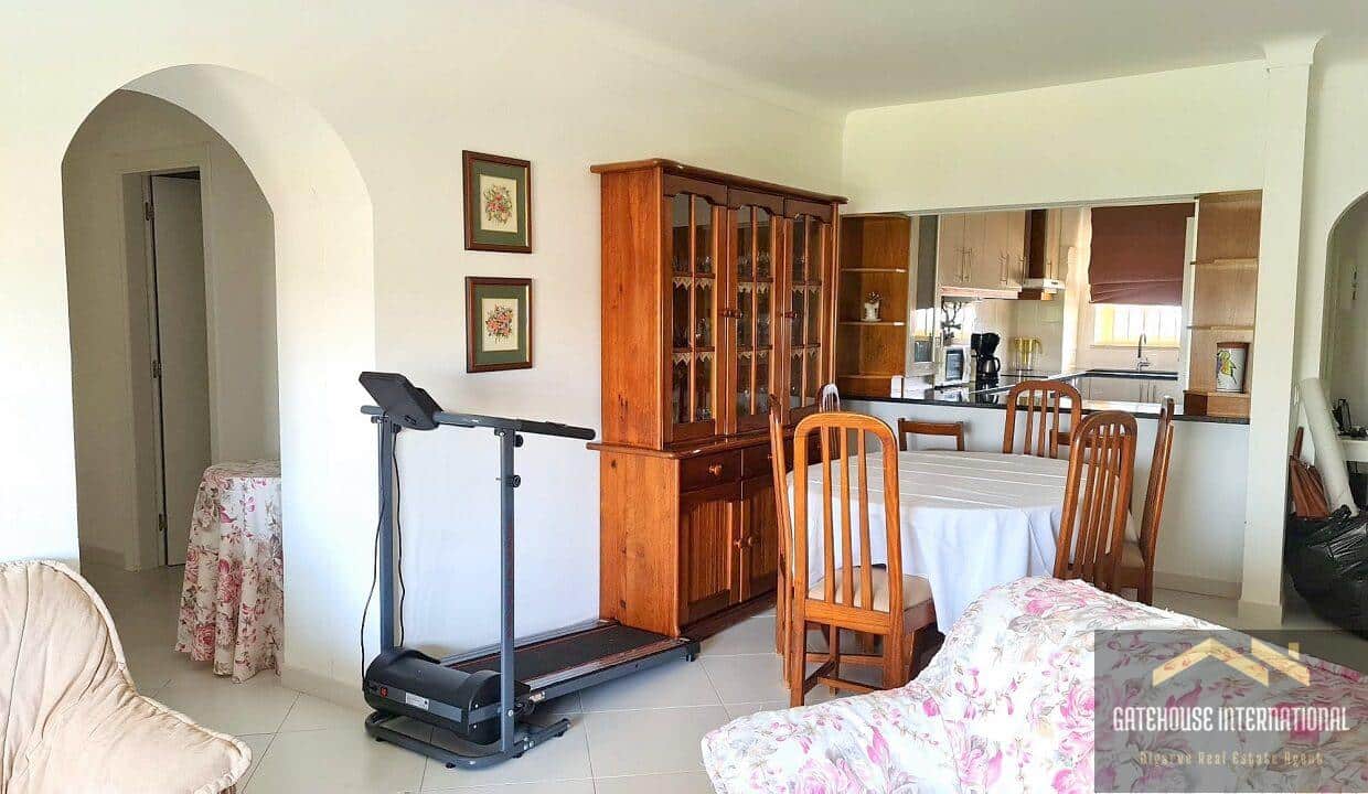 3 Bedroom Apartment With Pool In Albufeira Algarve 5
