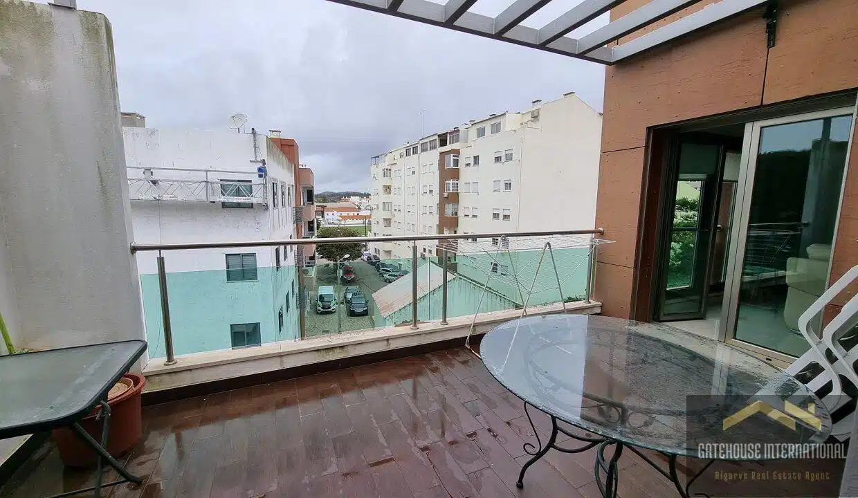 3 bed Apartment in Silves Centre Algarve 09