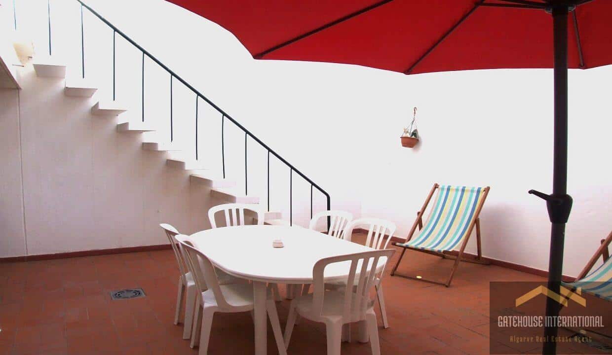 4 Bed Townhouse with Roof Terrace and Garage In Tavira Centre 1
