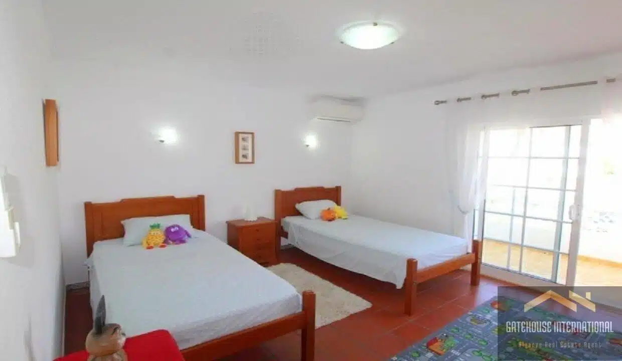 4 Bed Villa For Sale In Albufeira Algarve For Sale 12