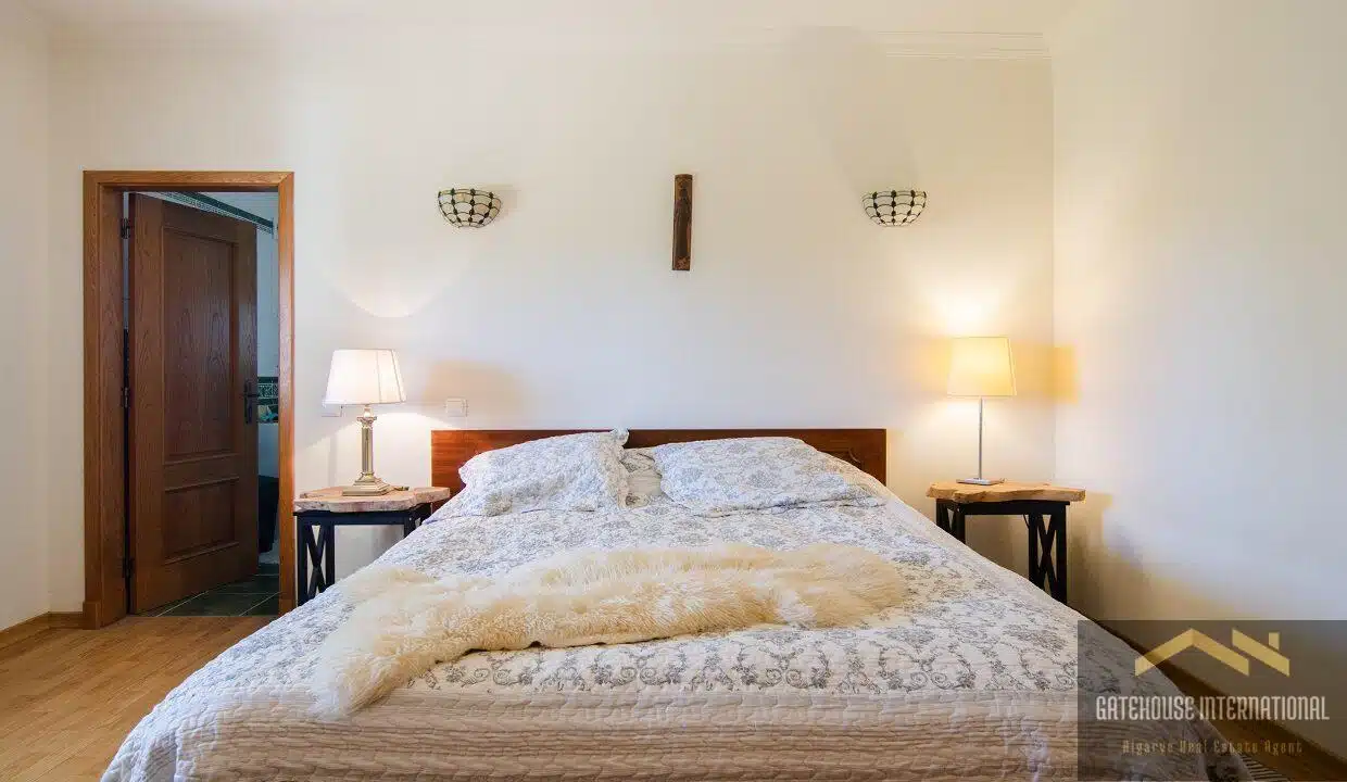4 Bed Villa With Land For Sale In Bensafrim Lagos Algarve 1