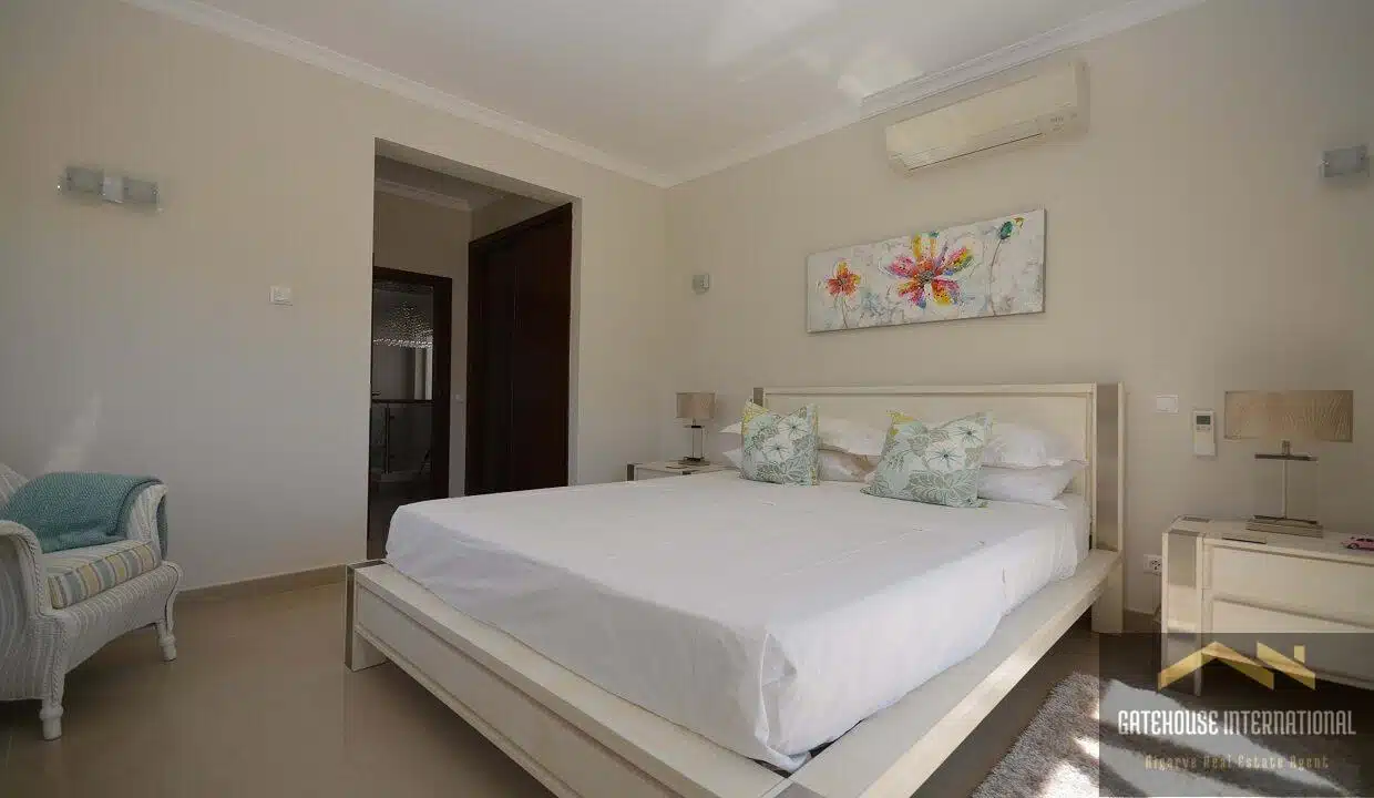 5 Bed 5 Bath Villa For Sale In Central Algarve0