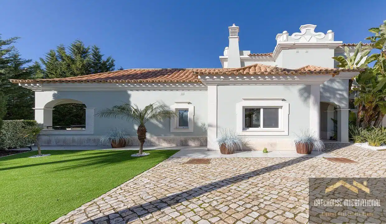5 Bed Detached Villa With Distant Sea Views For Sale In The Crest Almancil 5