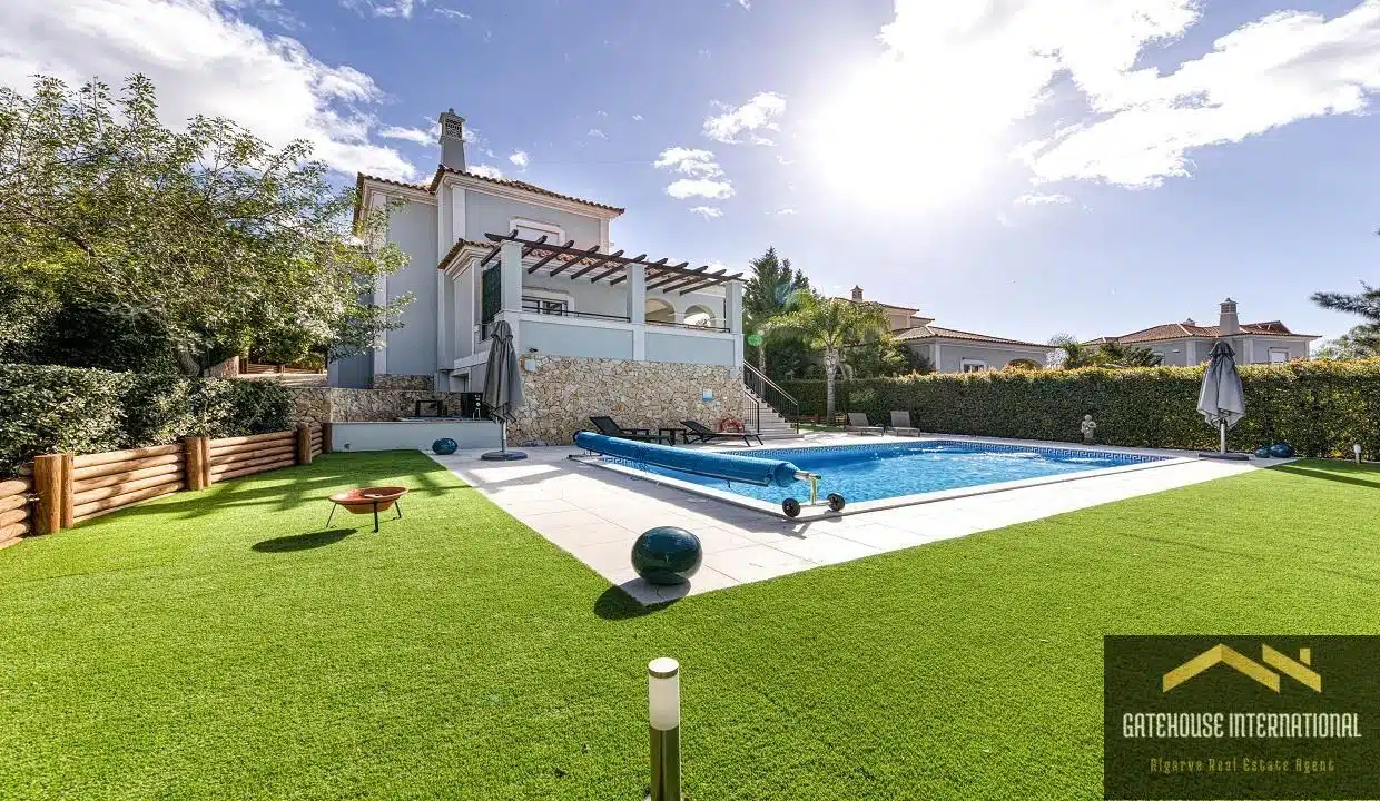 5 Bed Detached Villa With Distant Sea Views For Sale In The Crest Almancil 9