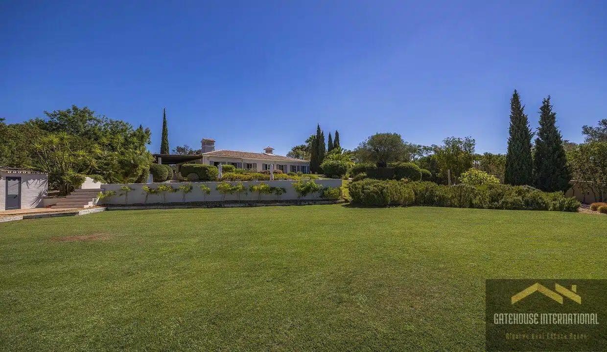 5 Bed Villa For Sale In Sao Clemente Loule 21