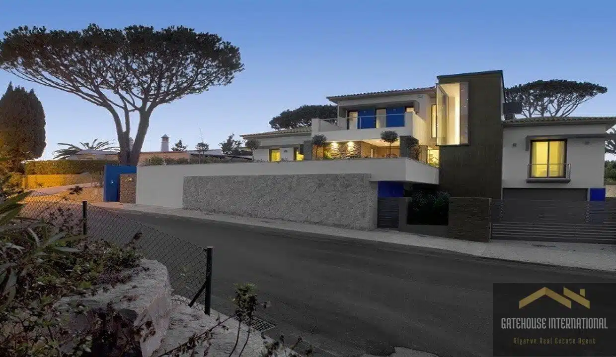 5 Bed Villa For Sale In Vale do Lobo Golf Resort Algarve 21