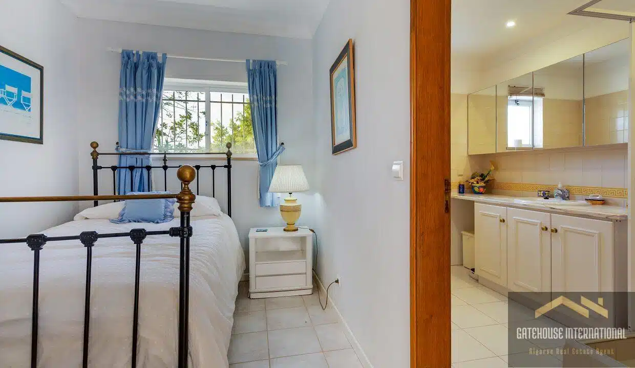 6 Bed Country Villa With Distant Sea Views For Sale In Quinta das Raposeiras 29