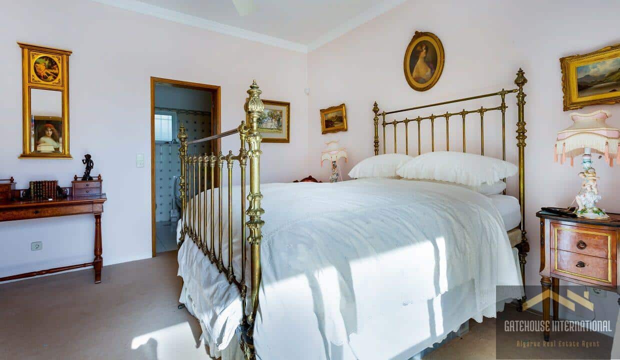 6 Bed Country Villa With Distant Sea Views For Sale In Quinta das Raposeiras 4