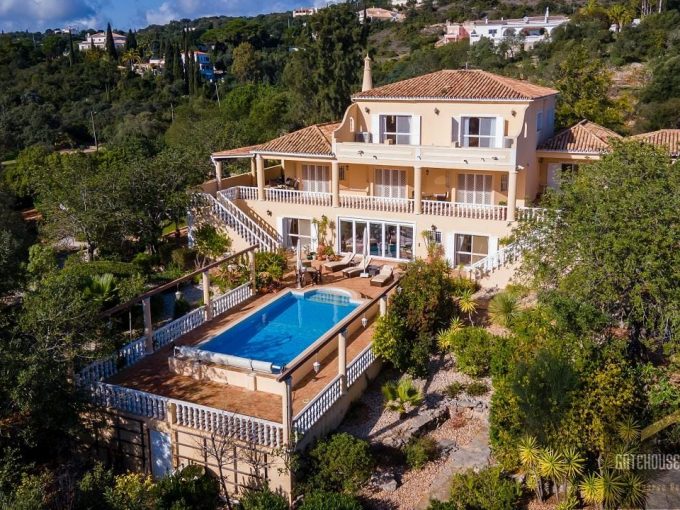 6 Bed Country Villa With Distant Sea Views For Sale In Quinta das Raposeiras 46