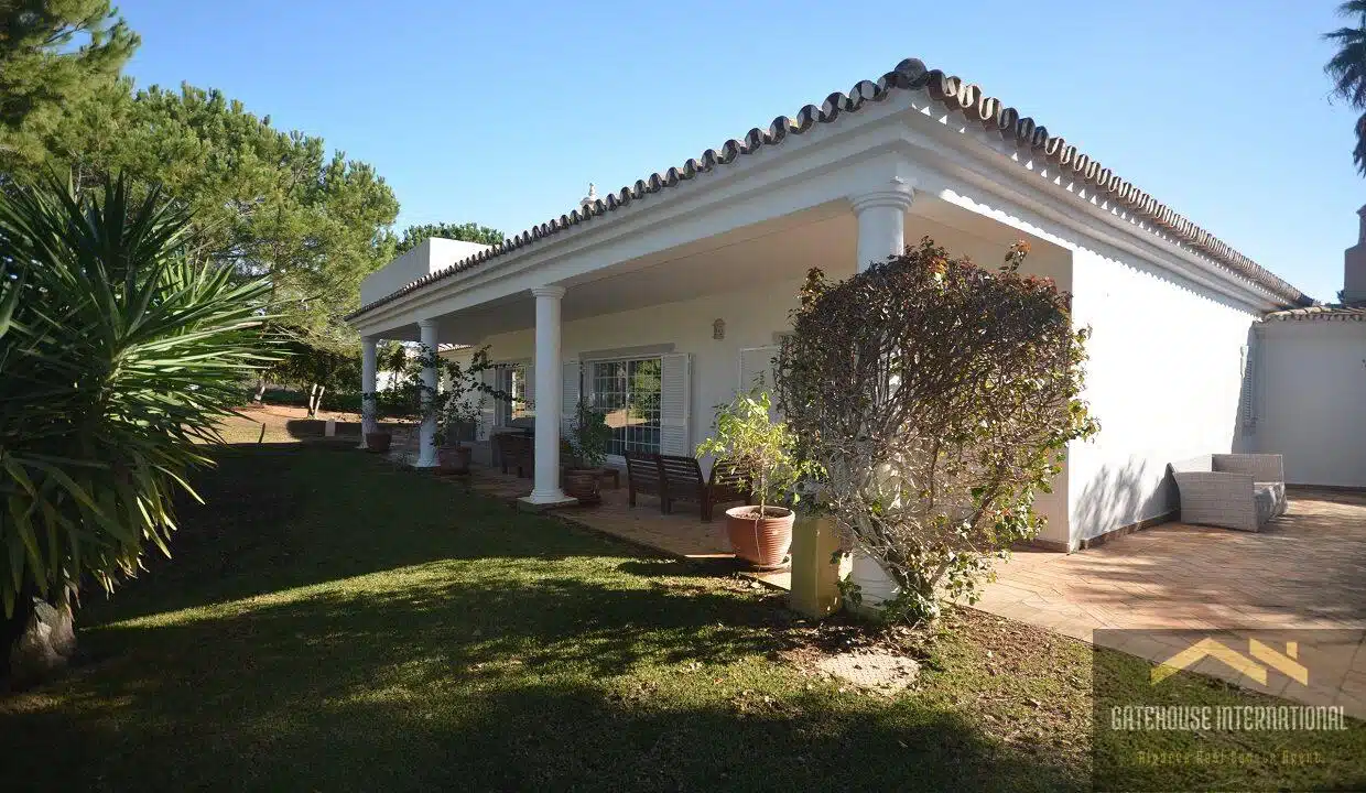 6-Bett-Villa & Nebengebäude & 2 Morgen in Boliqueime Algarve 11