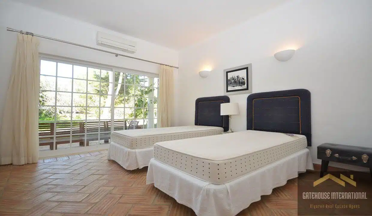 6 Bed Villa Guest Annexe 2 Acres In Boliqueime Algarve 18