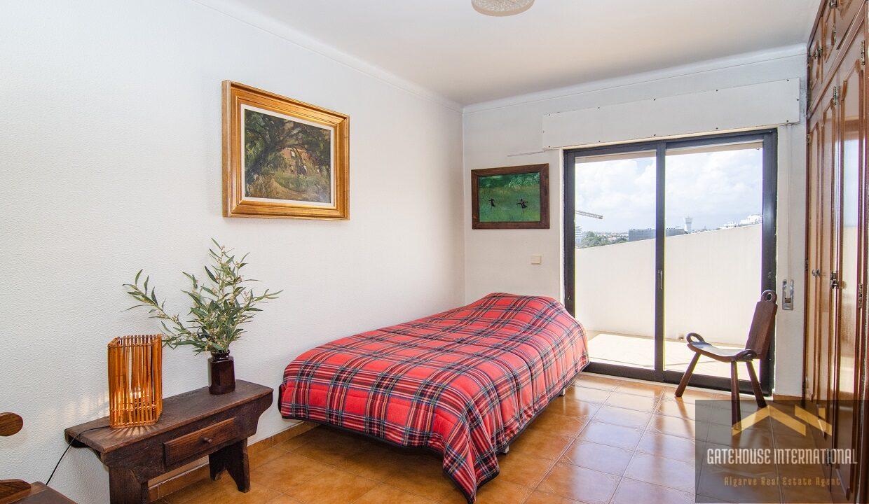 Duplex 4 Bedroom Apartment In Portimao Algarve 21